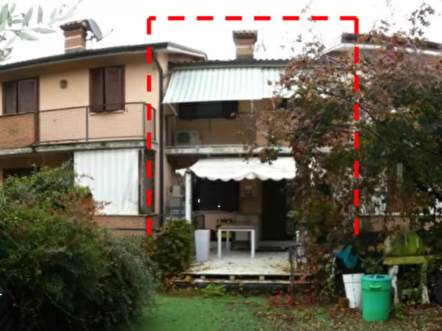 Immagine 9 di Villetta a schiera in vendita  in Via Villaggio Marianna Cita a Montecchio Precalcino