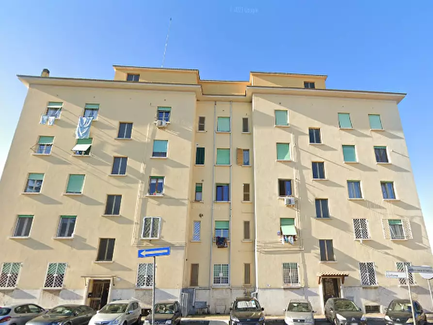 Immagine 9 di Appartamento in vendita  in Via Cortona a Roma