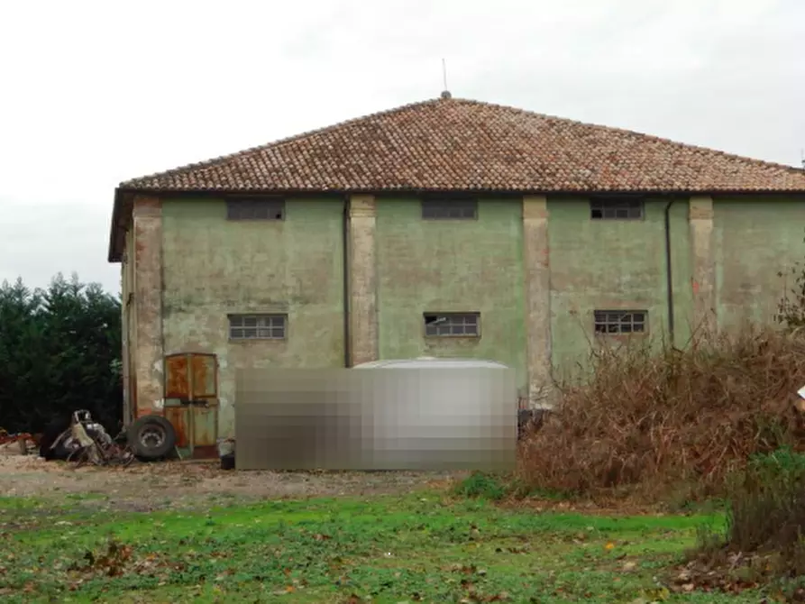 Immagine 2 di Magazzino in vendita  in Via San Marco a Copparo