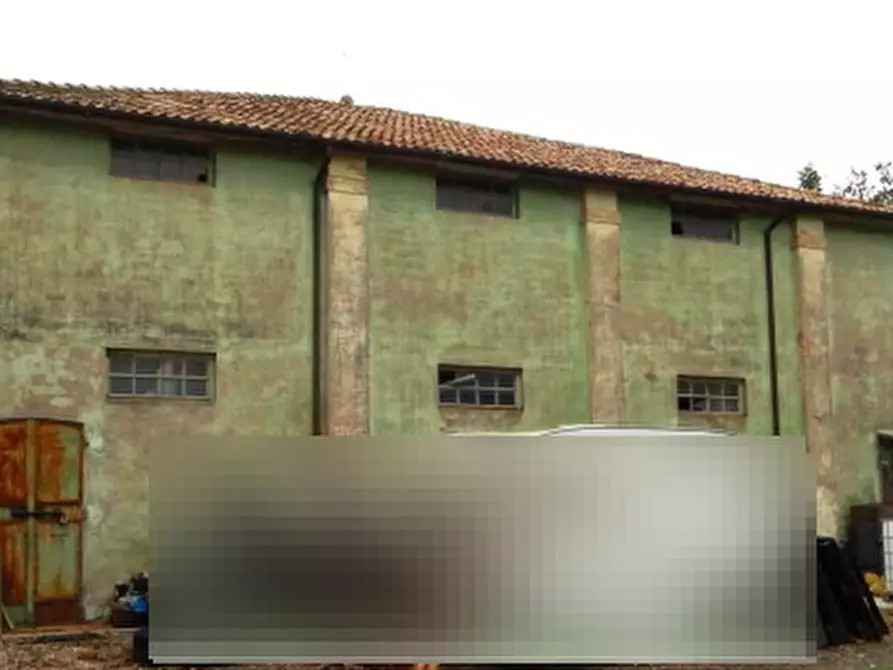 Immagine 3 di Magazzino in vendita  in Via San Marco a Copparo