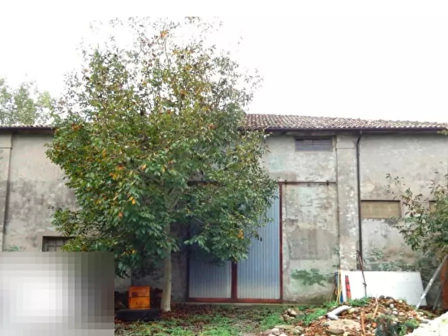 Immagine 5 di Magazzino in vendita  in Via San Marco a Copparo