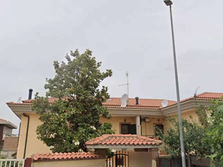 Immagine 5 di Appartamento in vendita  in Via Filippo Turati a Tivoli