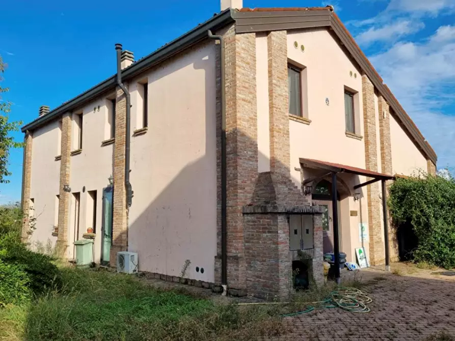 Immagine 1 di Azienda agricola in vendita  in Sant'Egidio a Ferrara