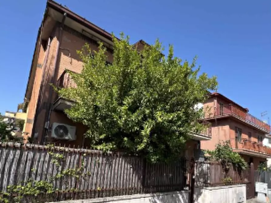 Immagine 1 di Appartamento in vendita  in Via Pasquale Edo a Ciampino