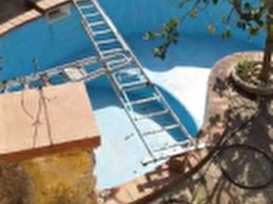 Immagine 3 di Villa in vendita  in Via Redina Pennacchi a Velletri