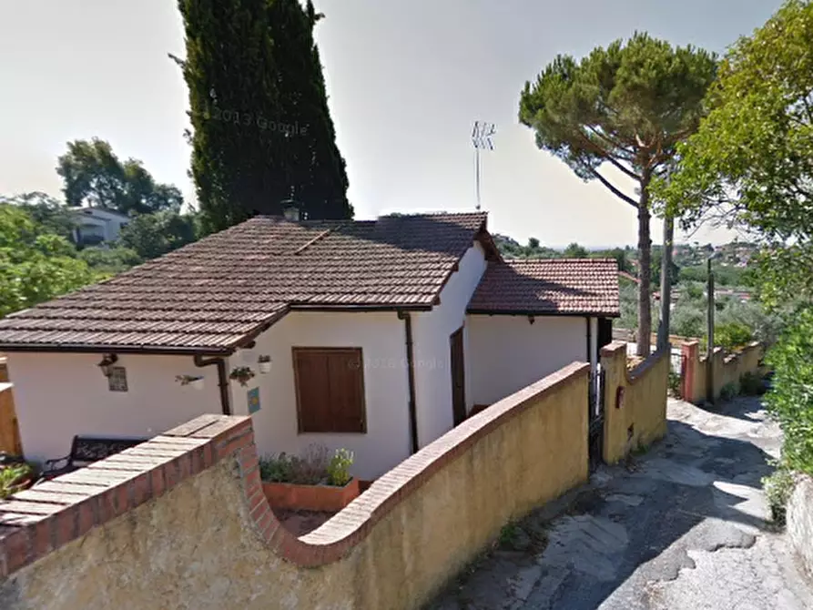 Immagine 7 di Villa in vendita  in Via Redina Pennacchi a Velletri