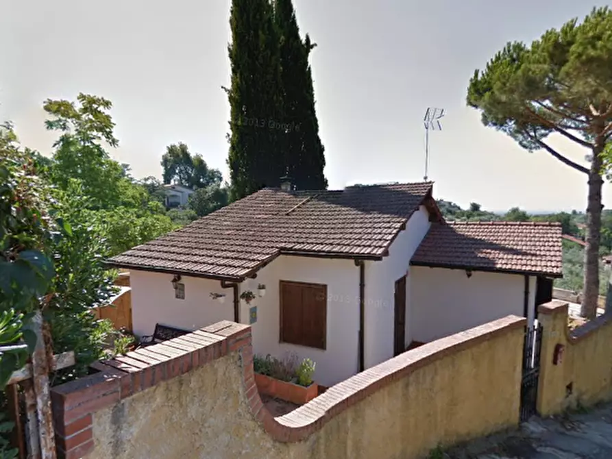 Immagine 8 di Villa in vendita  in Via Redina Pennacchi a Velletri