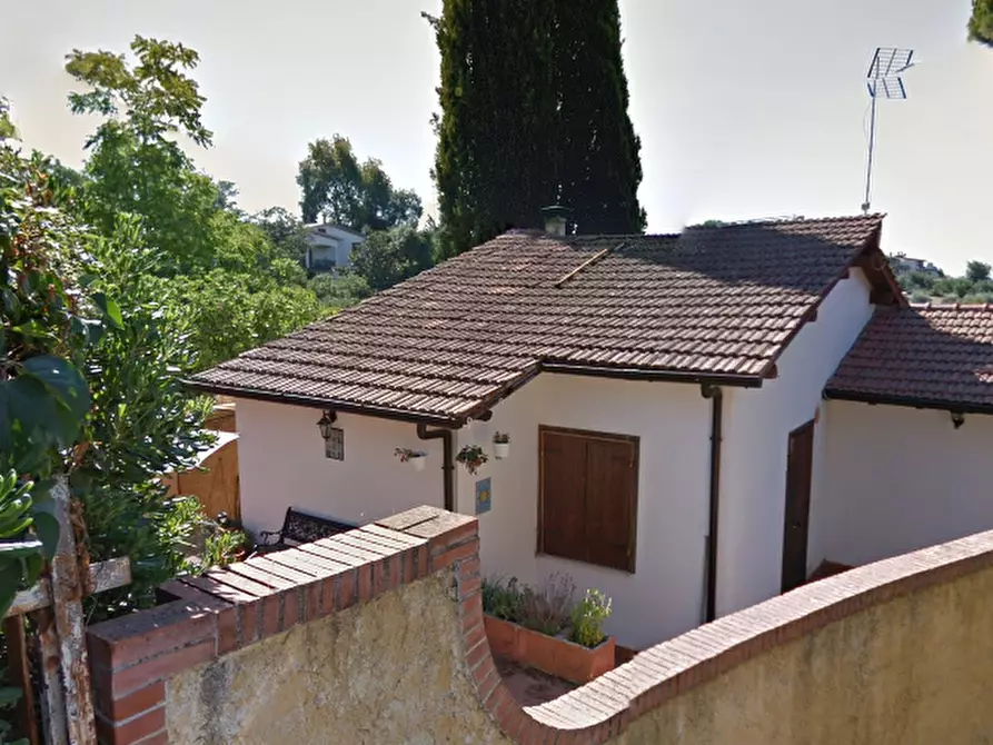 Immagine 12 di Villa in vendita  in Via Redina Pennacchi a Velletri