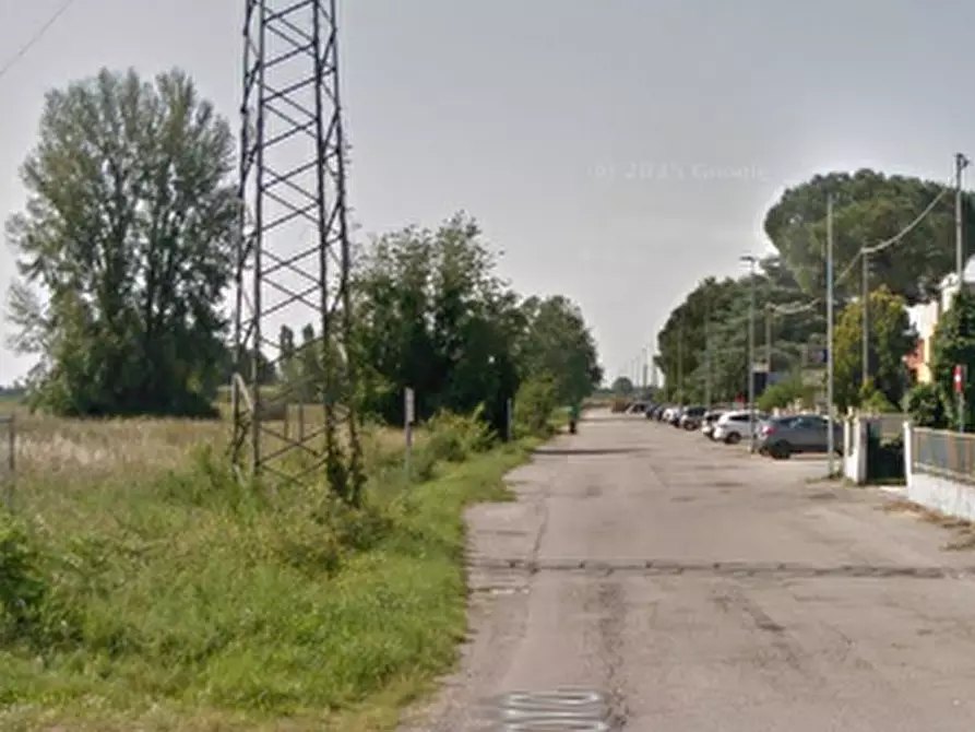 Immagine 10 di Laboratorio in vendita  in Via del Lavoro a Copparo