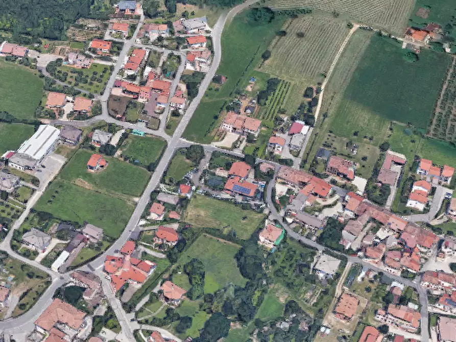 Immagine 1 di Terreno agricolo in vendita  in Via Signori a Romano D'ezzelino