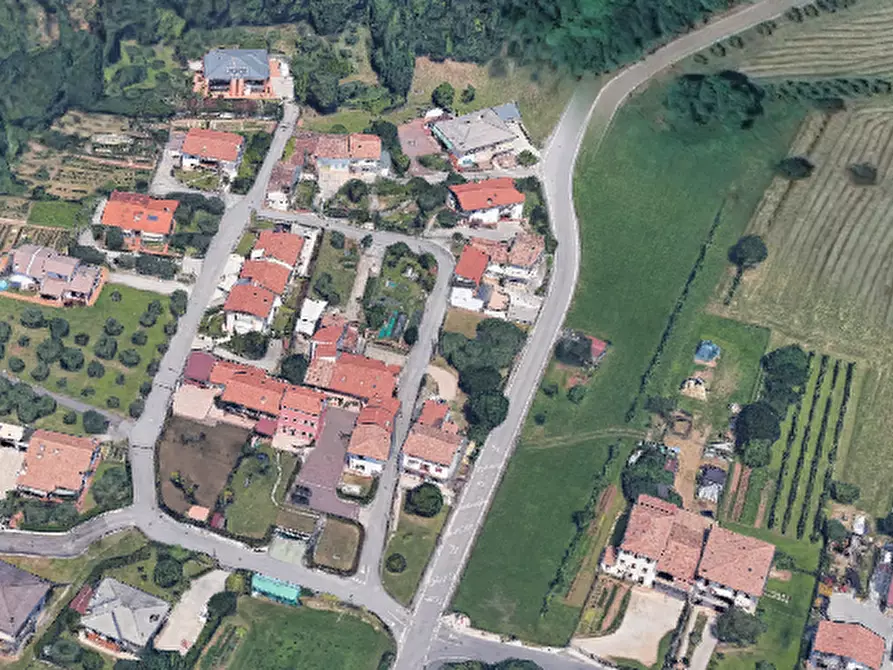 Immagine 11 di Terreno agricolo in vendita  in Via Signori a Romano D'ezzelino