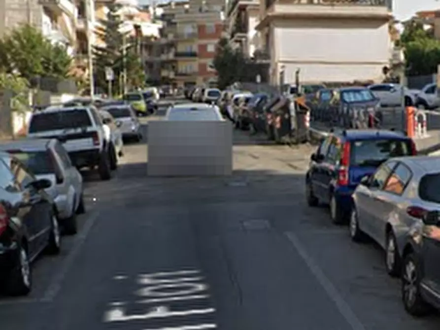 Immagine 6 di Appartamento in vendita  in Via dei Fiori a Roma