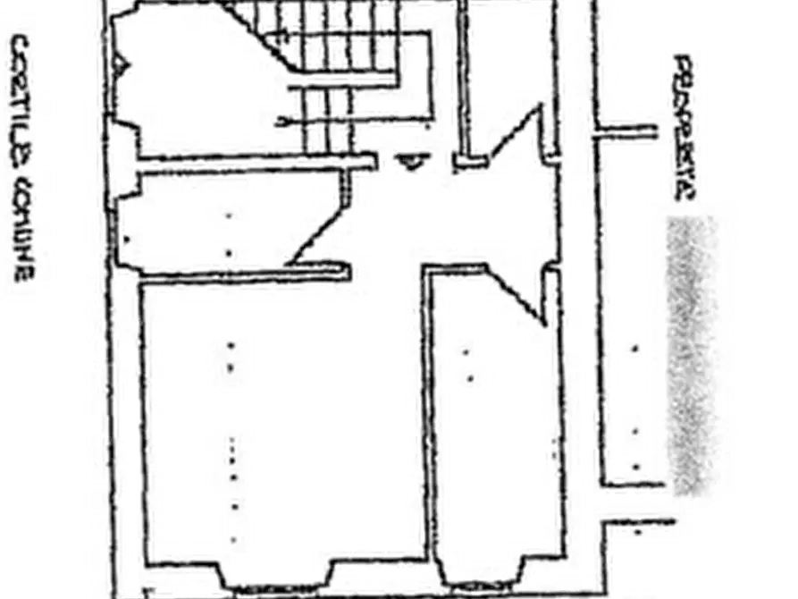 Immagine 8 di Appartamento in vendita  in Via dei Fiori a Roma