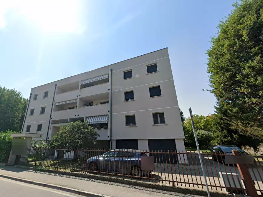 Immagine 6 di Appartamento in vendita  in Via Amendola a Massalengo