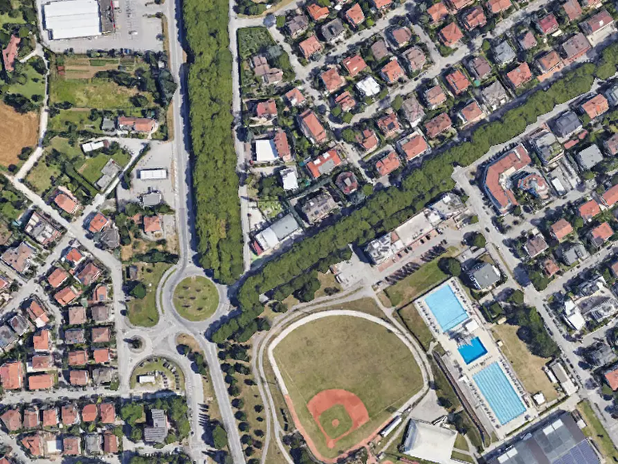 Immagine 5 di Negozio in vendita  in Viale Emilia a Riccione