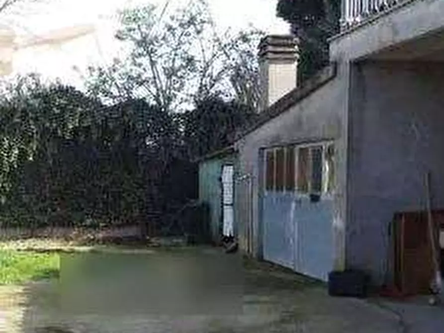 Immagine 4 di Appartamento in vendita  in Via Tomba a Santarcangelo Di Romagna