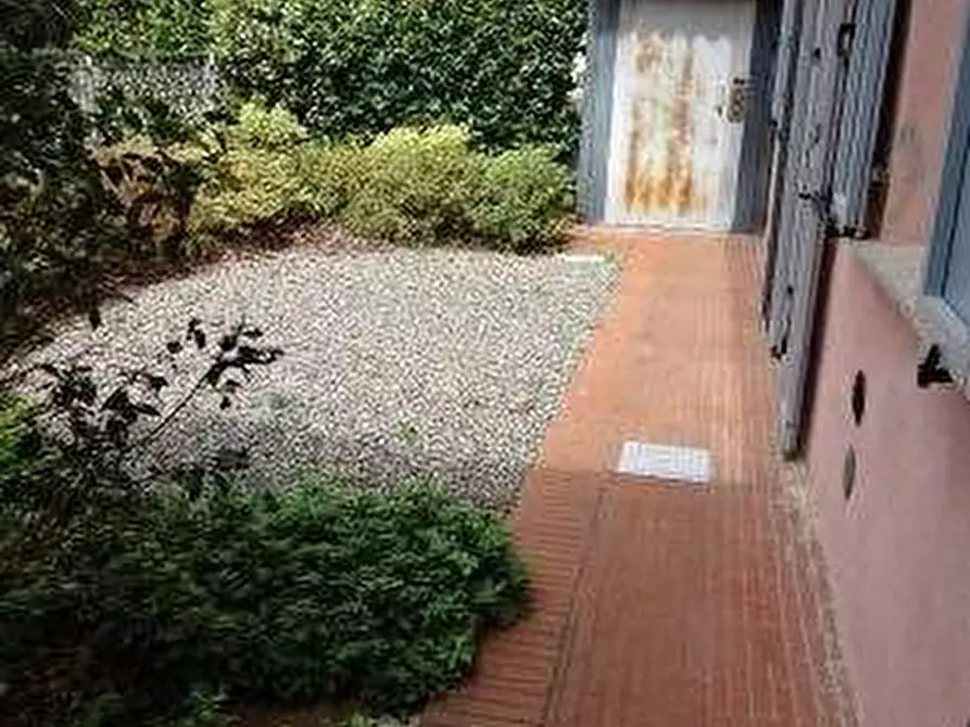 Immagine 3 di Casa indipendente in vendita  in via Roma a Codogno