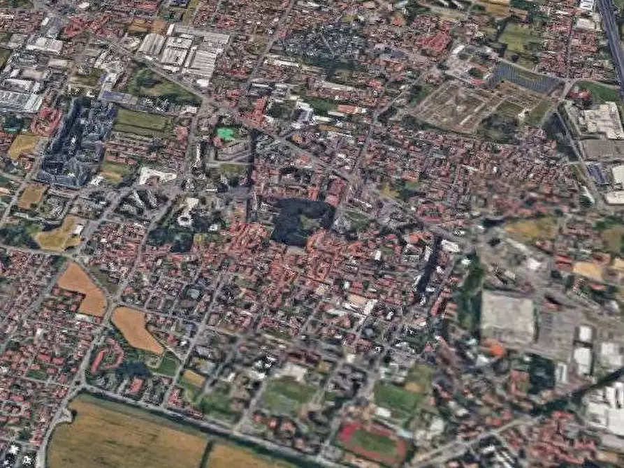 Immagine 11 di Garage in vendita  in Via Dante Alighieri a Brugherio