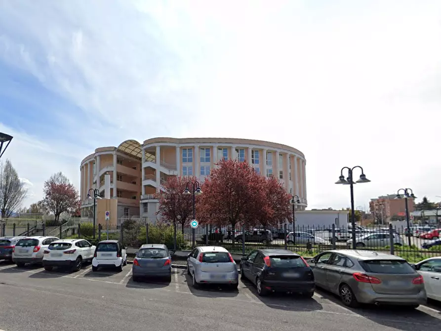 Immagine 2 di Negozio in vendita  in Via Filippo Turati a Velletri