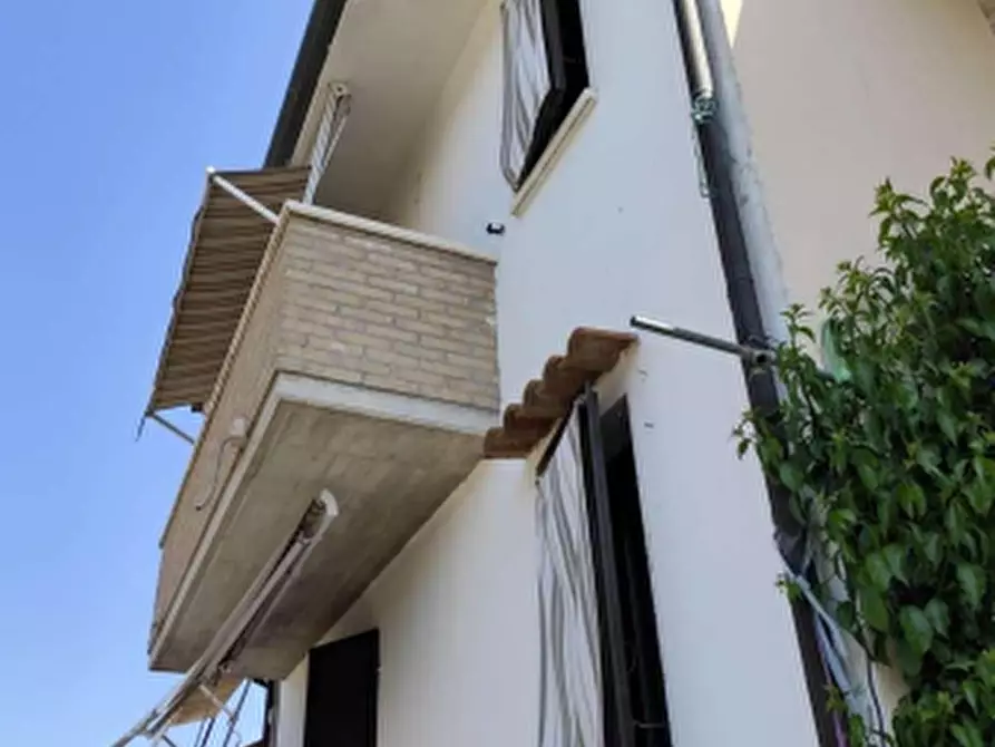Immagine 7 di Villa in vendita  in Via Sandro Pertini a Migliaro