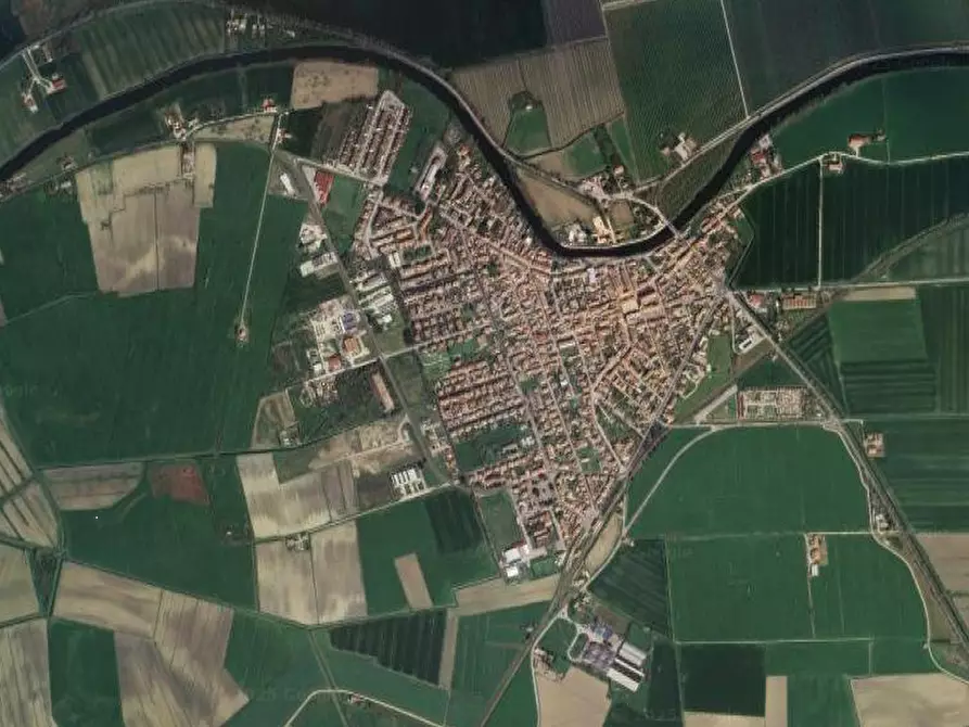 Immagine 13 di Villa in vendita  in Via Sandro Pertini a Migliaro