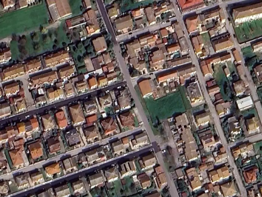 Immagine 15 di Villa in vendita  in Via Sandro Pertini a Migliaro