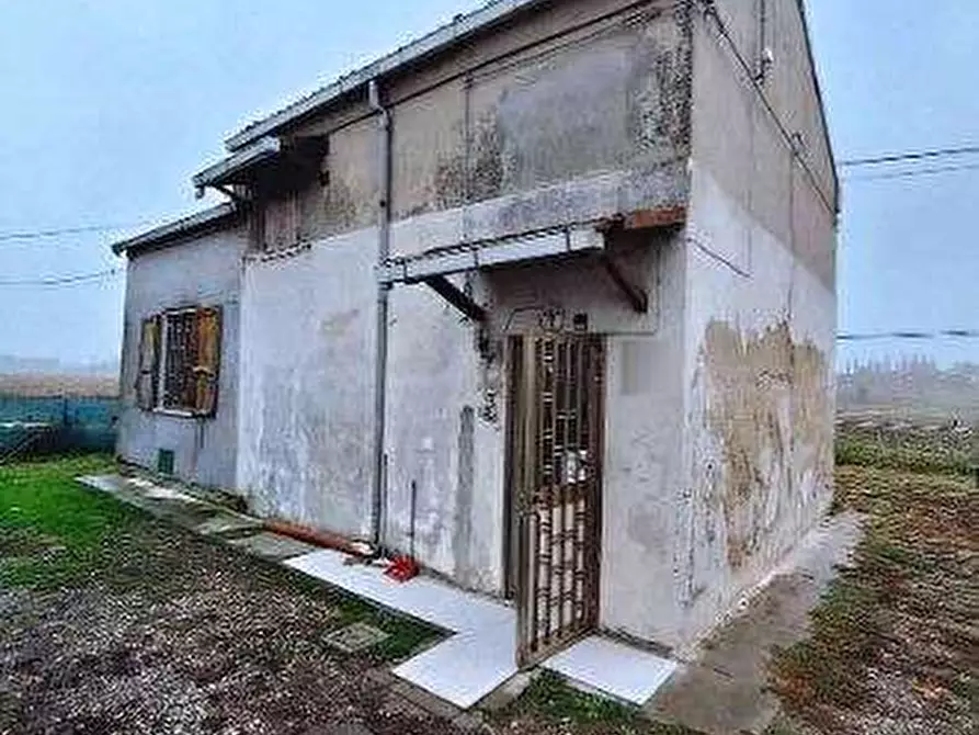 Immagine 1 di Casa indipendente in vendita  in Via Lidi Ferraresi a Ostellato