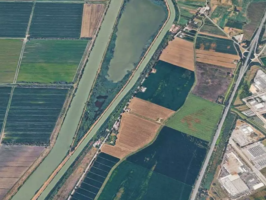 Immagine 7 di Casa indipendente in vendita  in Via Lidi Ferraresi a Ostellato