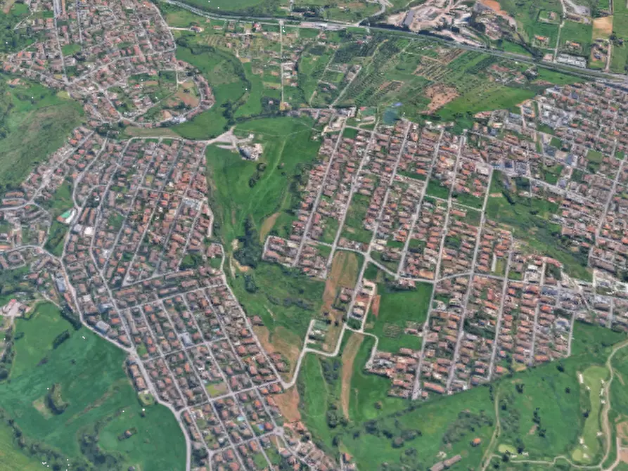 Immagine 10 di Garage in vendita  in Via Spagna  a Guidonia Montecelio