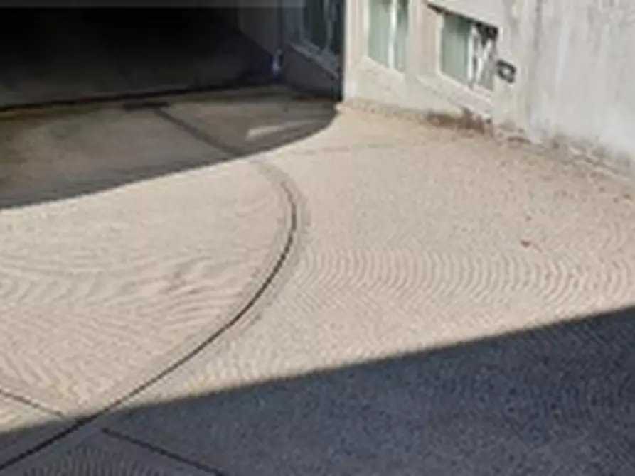 Immagine 7 di Appartamento in vendita  in Sez. Magrè viale Roma a Schio