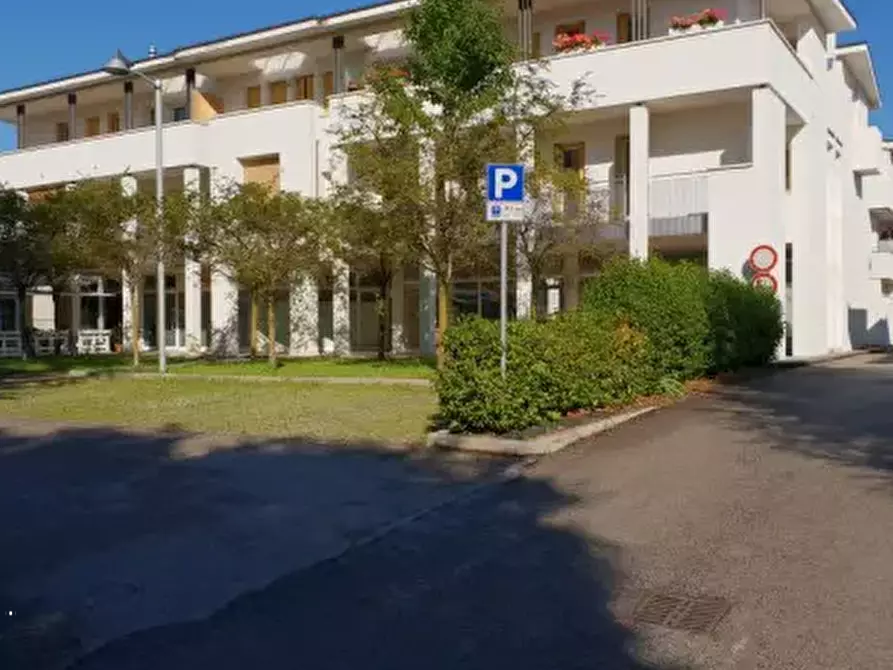 Immagine 18 di Appartamento in vendita  in Sez. Magrè viale Roma a Schio