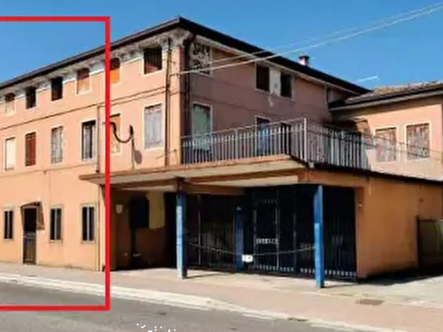 Immagine 4 di Porzione di casa in vendita  in Via Roma a Bolzano Vicentino