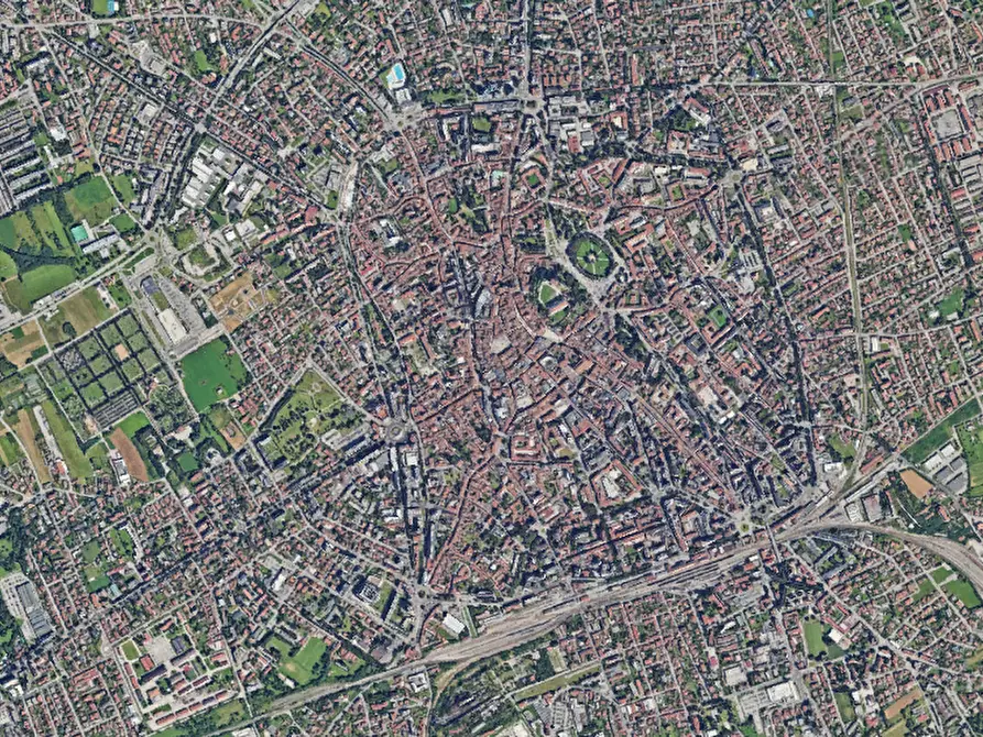 Immagine 6 di Garage in vendita  in Marco Volpe a Udine