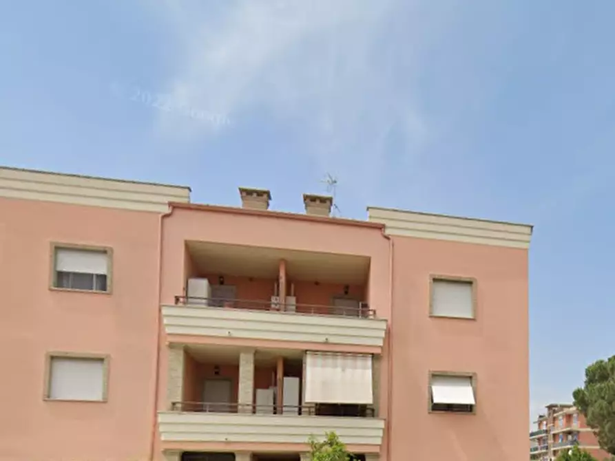 Immagine 10 di Appartamento in vendita  in Via Casalanguida a Roma