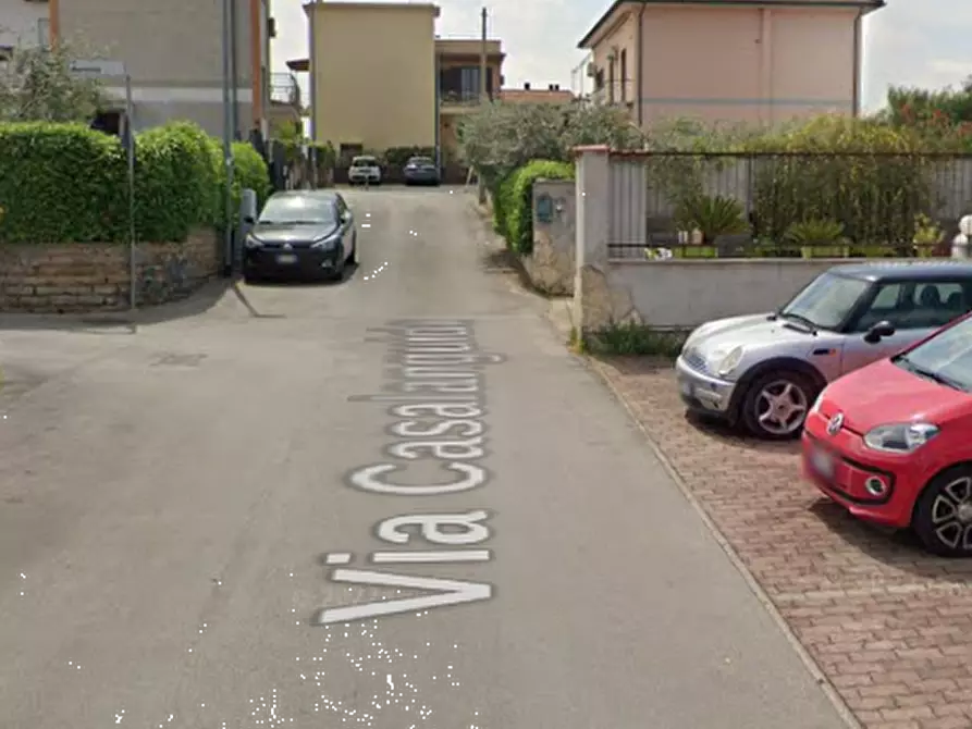 Immagine 16 di Appartamento in vendita  in Via Casalanguida a Roma