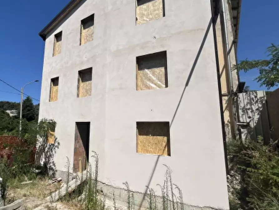 Immagine 4 di Porzione di casa in vendita  in Via dell’Angelo Custode a Bologna