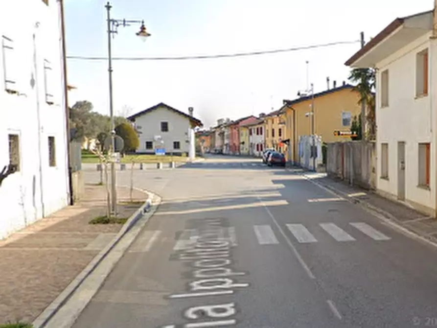 Immagine 3 di Porzione di casa in vendita  in Via Ippolito Nievo a Santa Maria La Longa