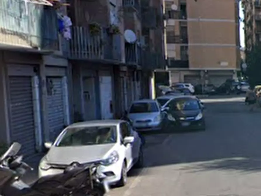 Immagine 5 di Appartamento in vendita  in Via Greve a Roma