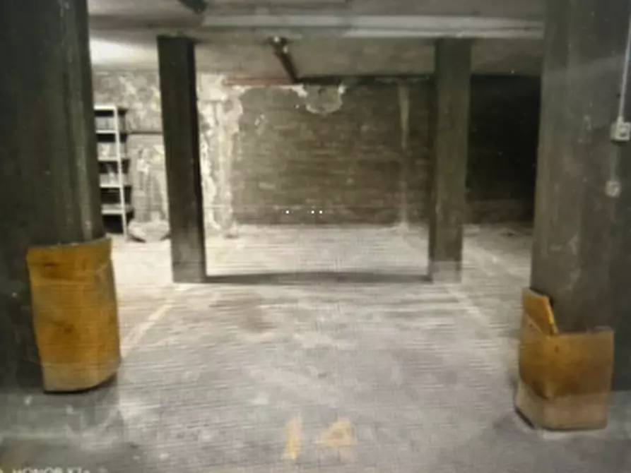 Immagine 1 di Posto auto in vendita  in Via Giuseppe Garibaldi  a Monfalcone