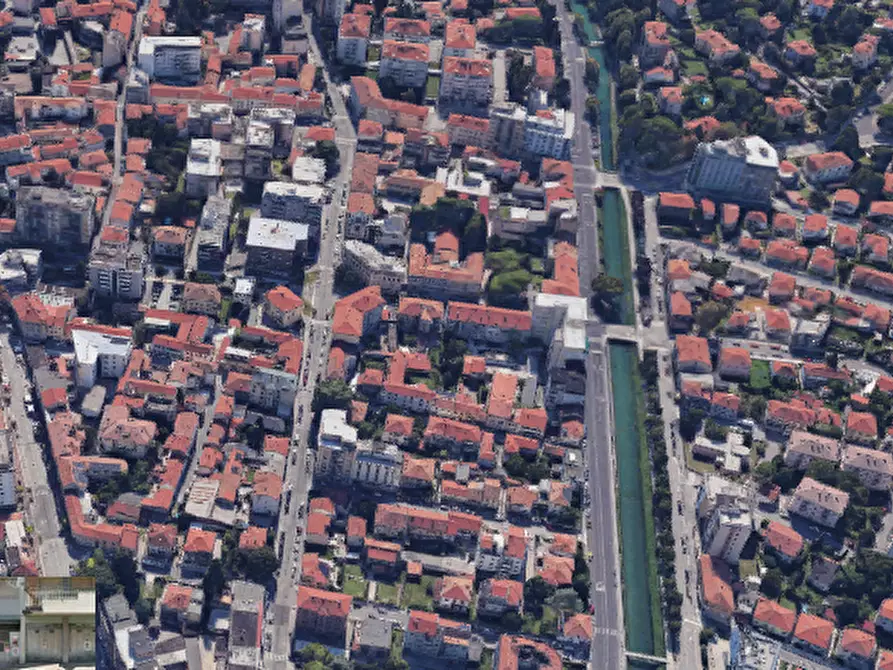 Immagine 14 di Negozio in vendita  in Via Giuseppe Garibaldi  a Monfalcone