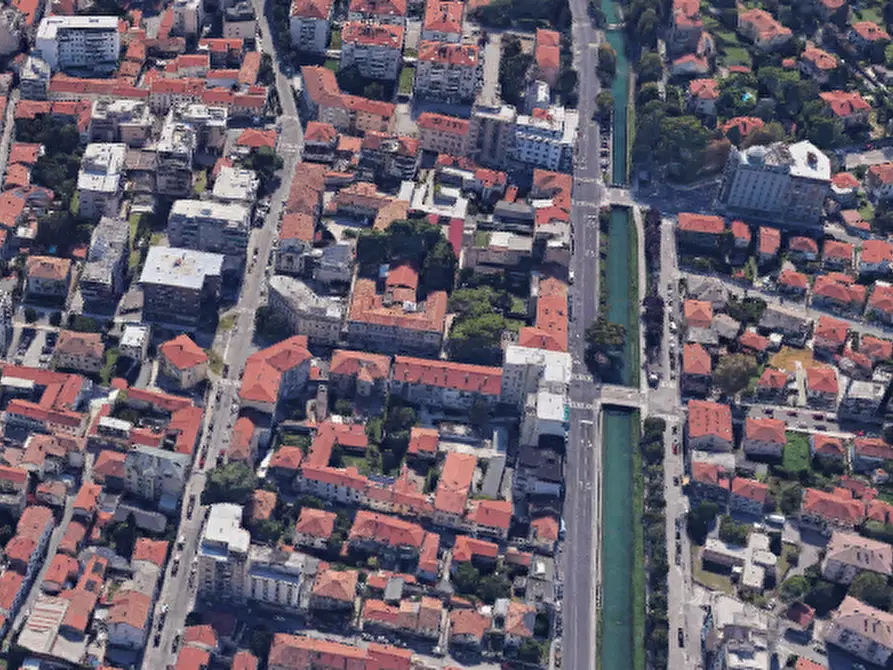 Immagine 14 di Negozio in vendita  in Via Giuseppe Garibaldi  a Monfalcone