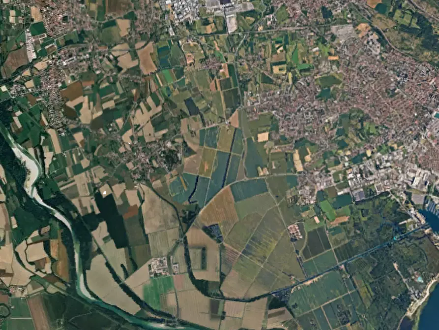 Immagine 15 di Hotel in vendita  in Via Grado  a San Canzian D'isonzo