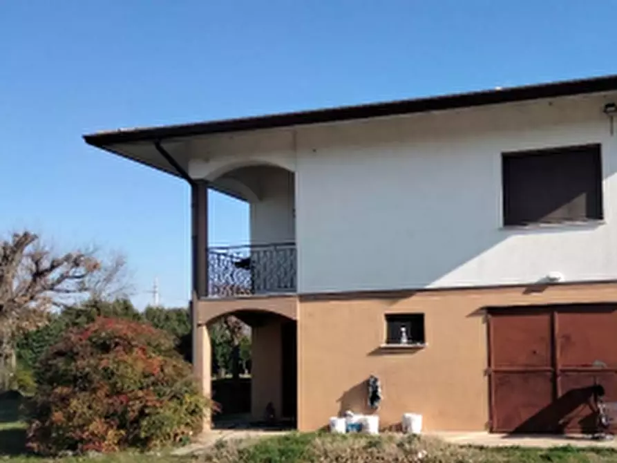 Immagine 19 di Villa in vendita  in Via San Floreano a Santa Maria La Longa
