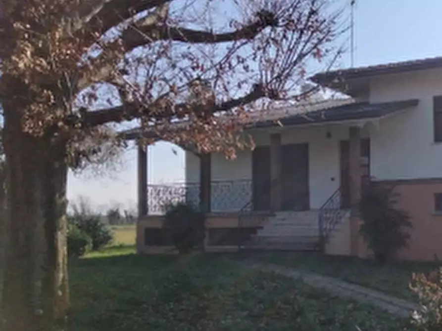 Immagine 23 di Villa in vendita  in Via San Floreano a Santa Maria La Longa