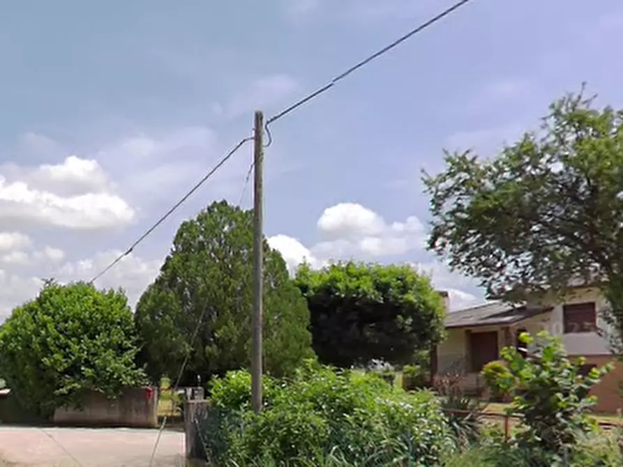 Immagine 27 di Villa in vendita  in Via San Floreano a Santa Maria La Longa