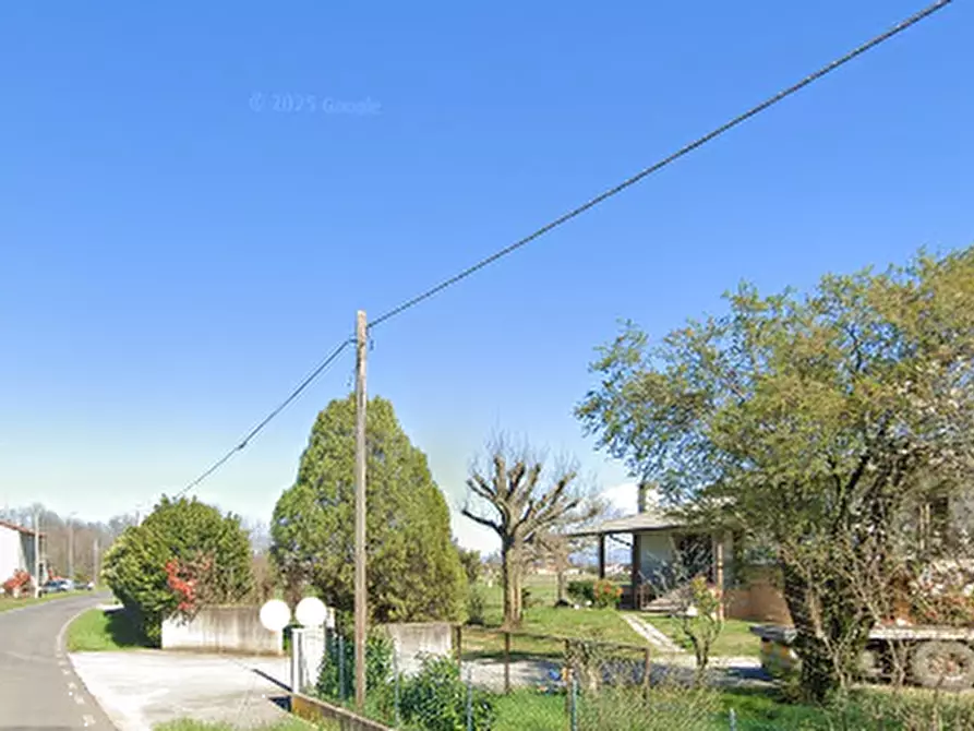 Immagine 28 di Villa in vendita  in Via San Floreano a Santa Maria La Longa