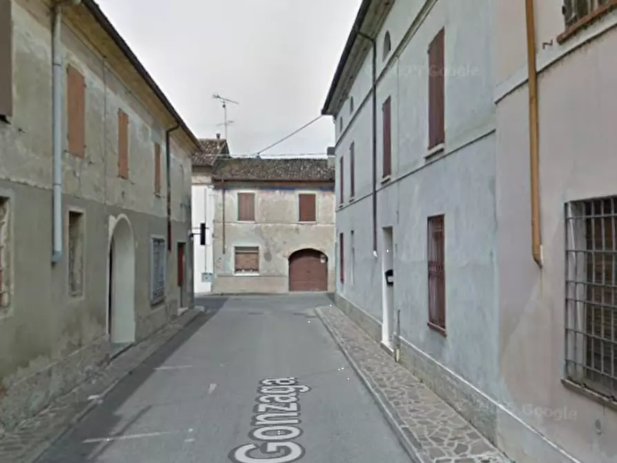 Immagine 31 di Porzione di casa in vendita  in Via Gonzaga a Rivarolo Mantovano