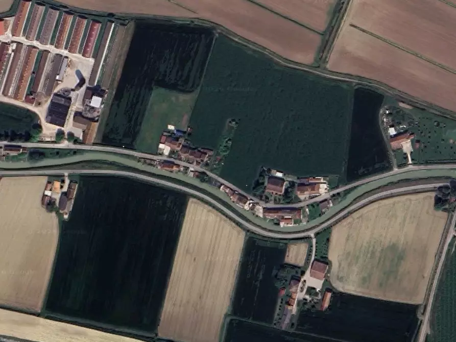 Immagine 17 di Porzione di casa in vendita  in Via Randaccio a Roncoferraro