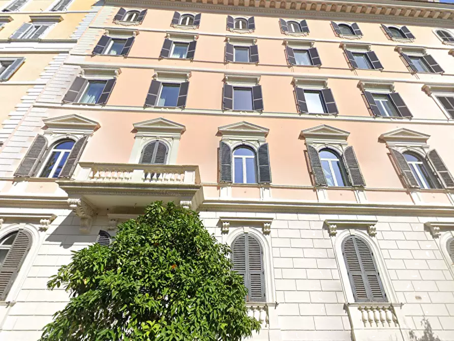 Immagine 1 di Ufficio in vendita  in Via di Porta Pinciana a Roma