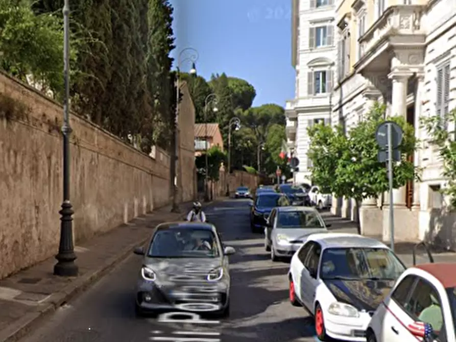 Immagine 6 di Ufficio in vendita  in Via di Porta Pinciana a Roma